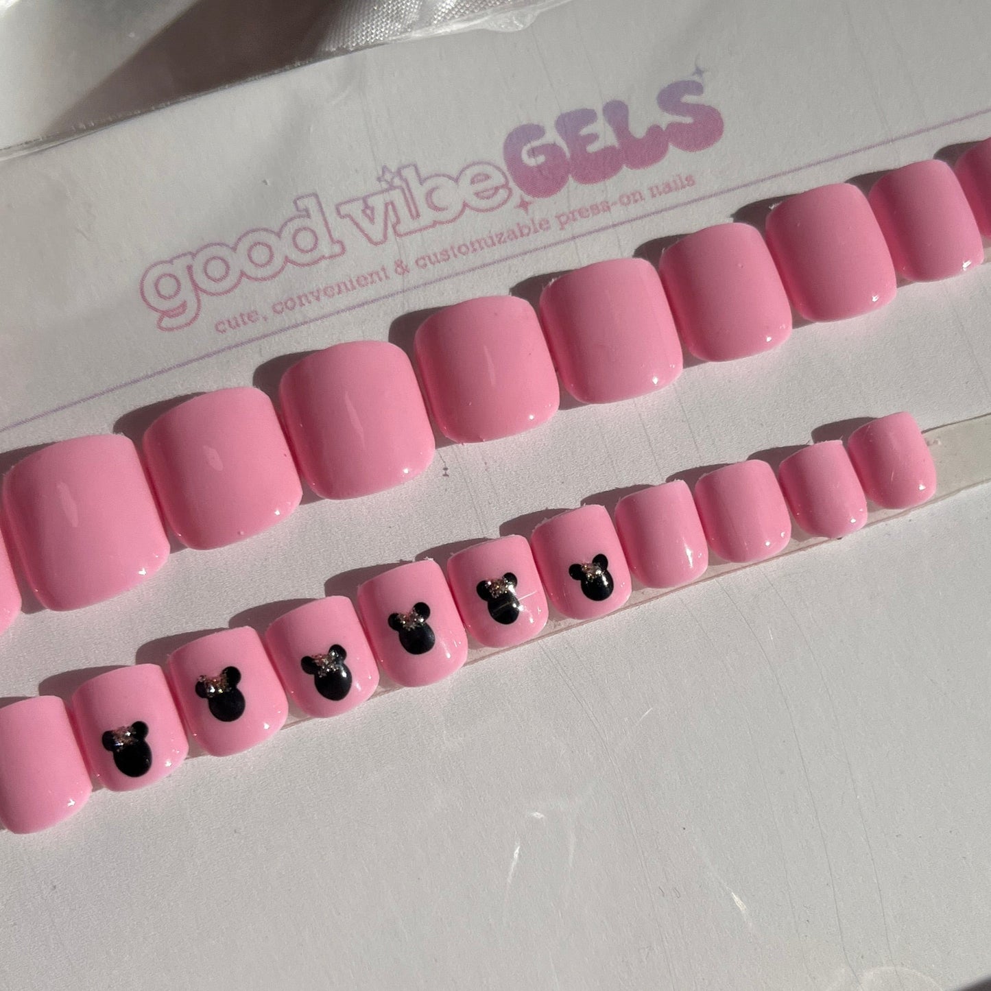 Minnie Mouse Press On Nails